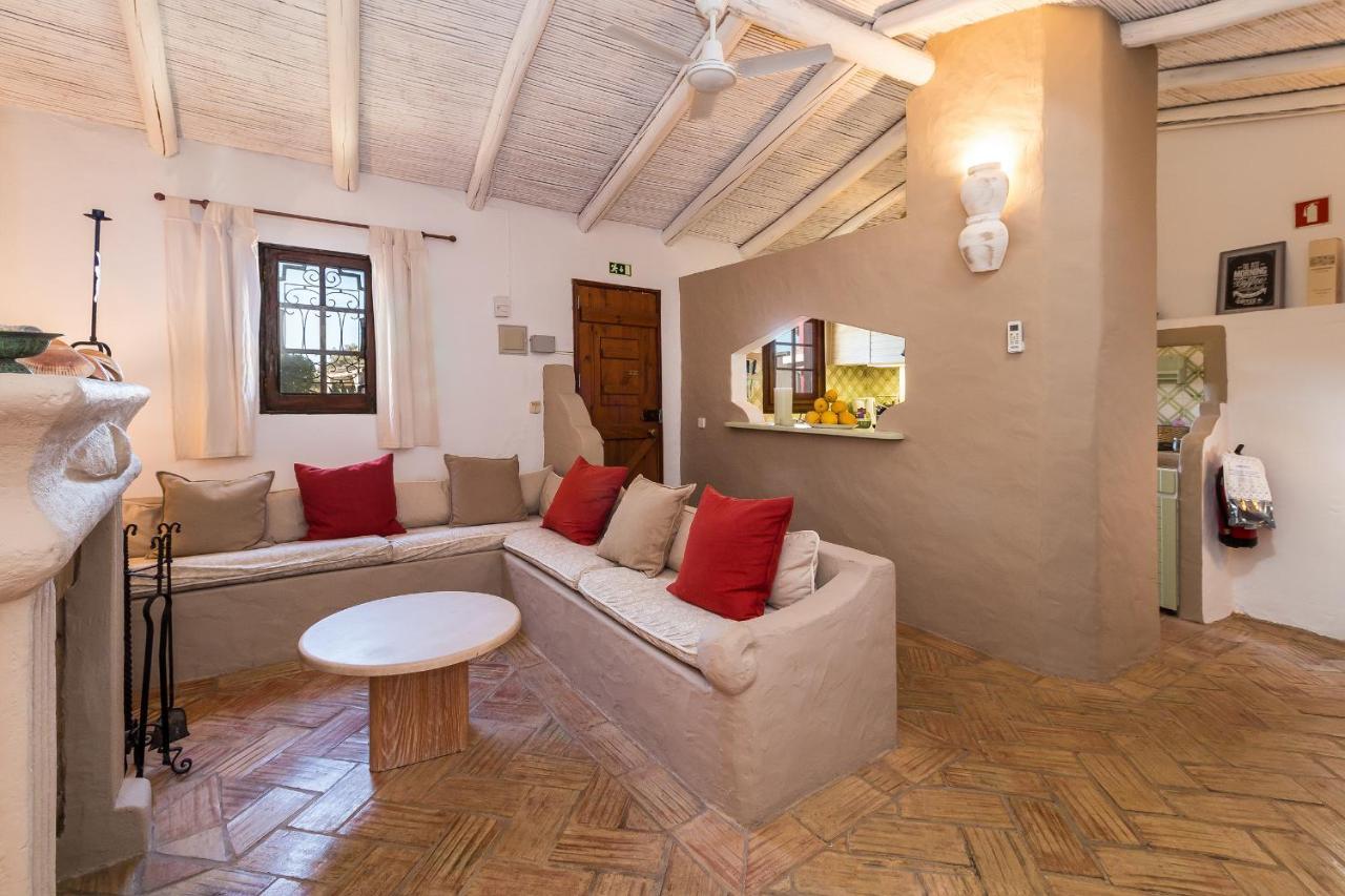 Casa Belaventura Bed & Breakfast โบลิเคมี ภายนอก รูปภาพ